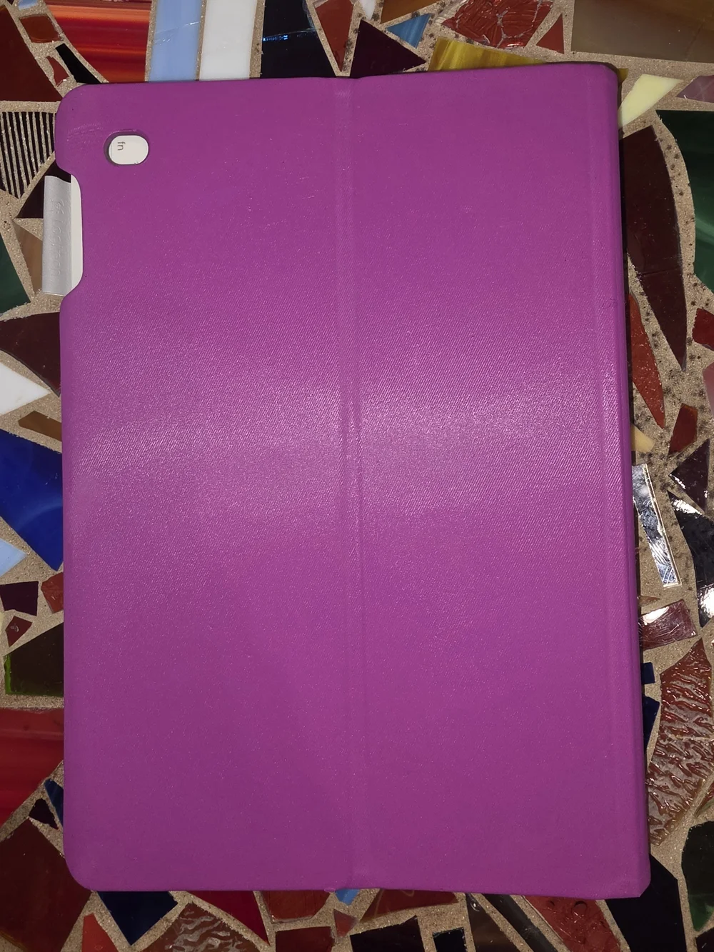 Logitech Type+ Protective Keyboard Folio Case (Model Y-R0048) Apple iPad Air2
